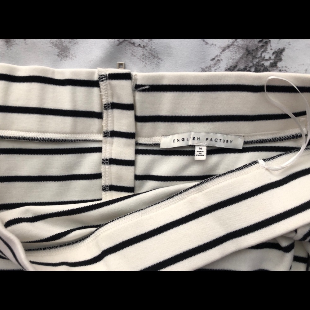 Off the shoulder striped cocktail dress - Picture 4 of 7